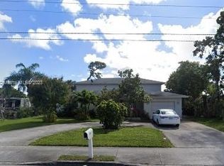 2310 Lake Ida Rd, Delray Beach, FL 33445