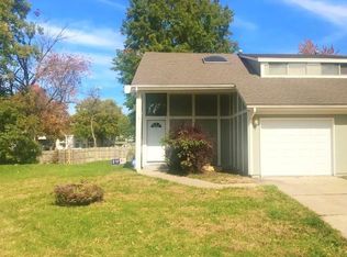 8402 Woodson Ct, Raytown, MO 64138