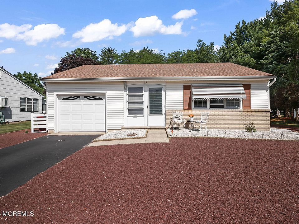 1st image of 23 Basset Drive