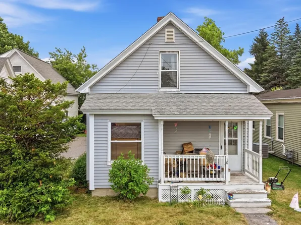 10 Birch Street, Derry, NH 03038