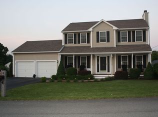 2 Mountain Laurel Dr, Coventry, RI 02816