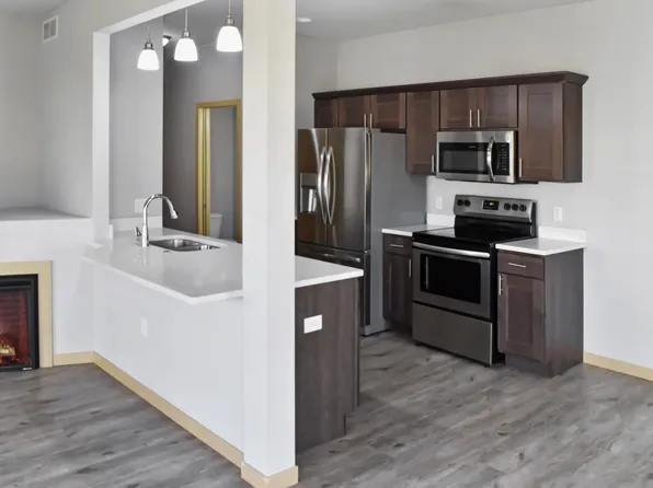 6066 Driscoll Dr, Madison, WI 53718