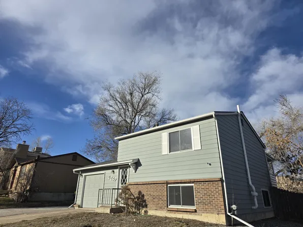 4247 S Pitkin St, Aurora, CO 80013