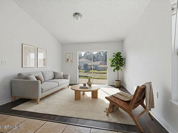 5th image of 8058 N MISTY MEADOWS Court
