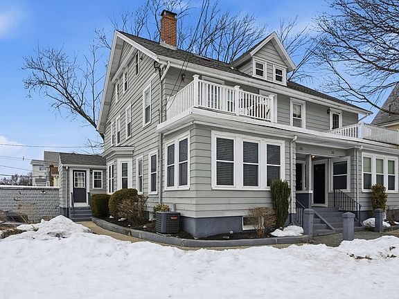 2nd image of 33-35 Howard St #35-1