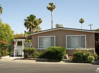 39 Club Circle Dr, Palm Springs, CA 92264