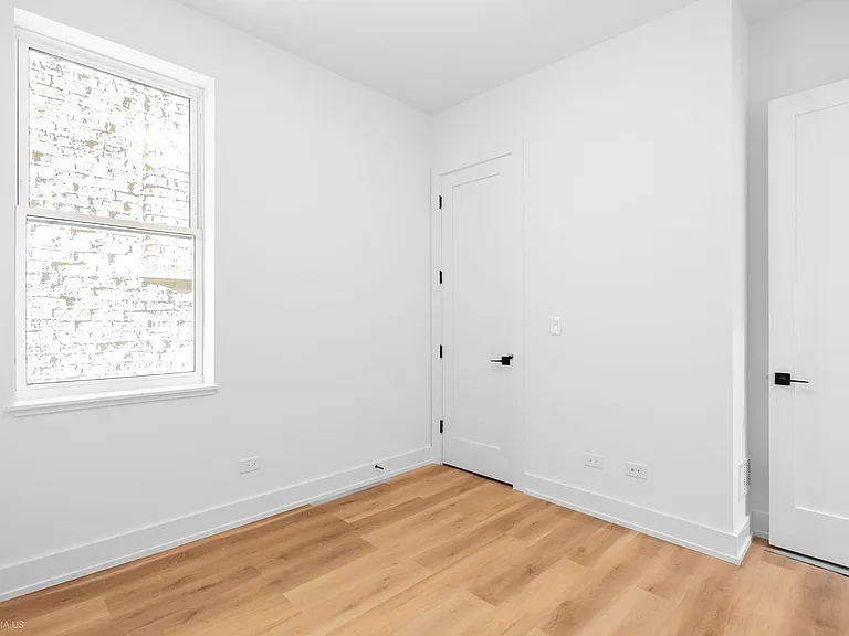 2113 N Kenmore Ave #1 — Photo 18