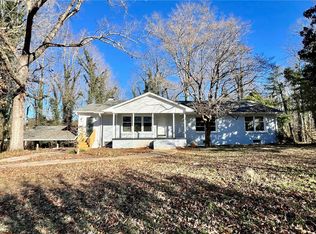 521 Singing Pines Rd, Seneca, SC 29678