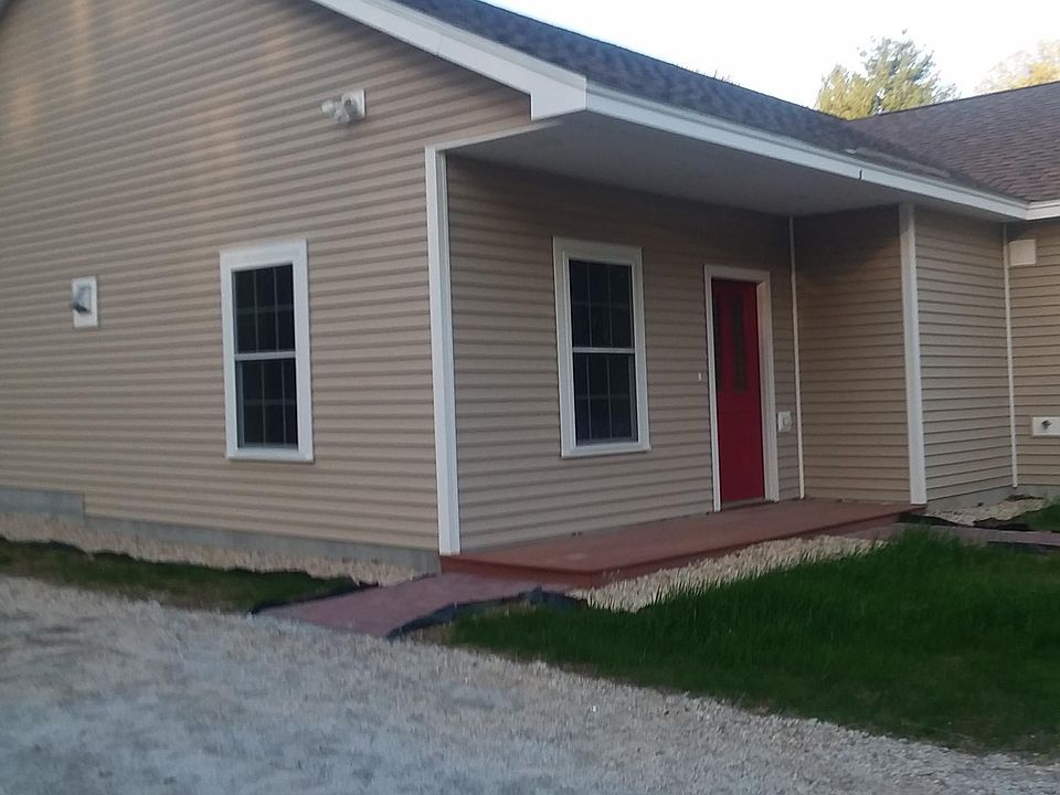 20 Back Canaan Road Strafford, Unit 2, off street parking, Parking is now paved.