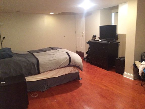 2nd image of 14 Saint Louis Pl #0