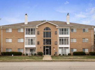 8504 Atrium Dr APT 903, Louisville, KY 40220