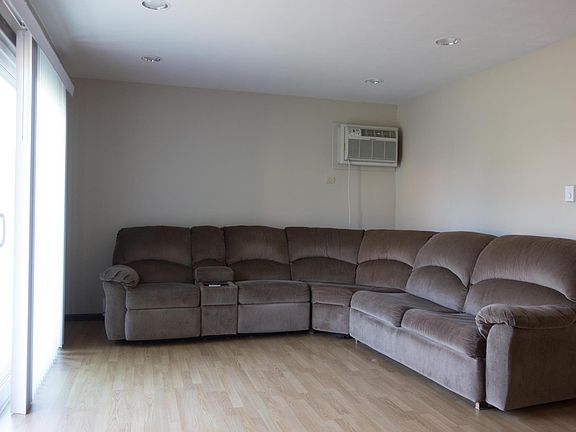 2nd image of 8600 S Oketo Ave