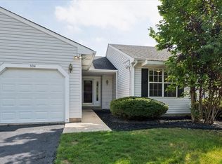504 Lyon Dr, Buffalo Grove, IL 60089