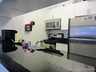 Rented by City Connections Realty