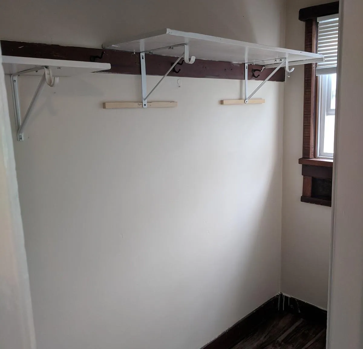 West Hill Apartments — Photo 4