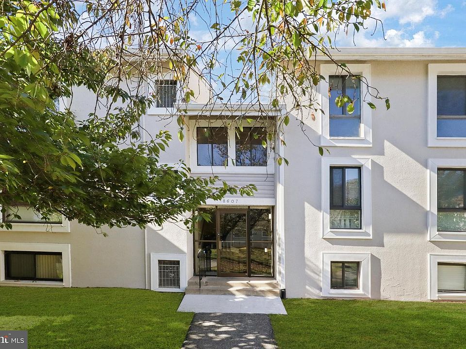 1st image of 8607 Village Way APT D