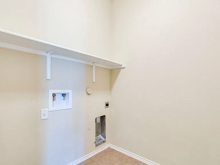 141 Marcheeta Way — Photo 20