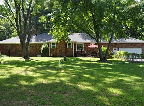 4th image of 113 Woodvale Dr