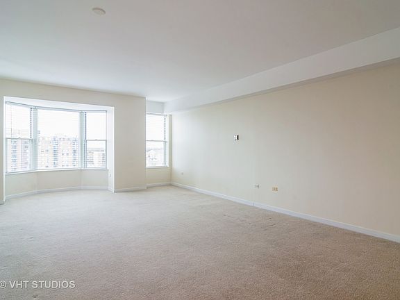 3rd image of 77 S Evergreen Ave Unit 1204