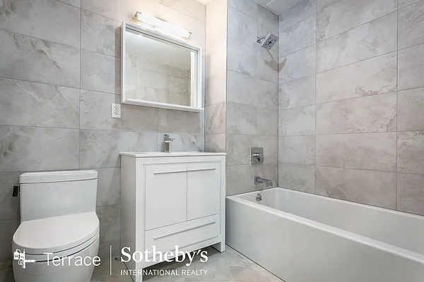 Rented by Terrace Sotheby's International Realty | media 32