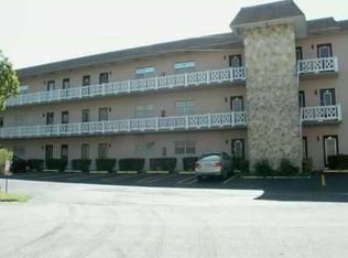 3500 NW 48th Ave APT 403, Fort Lauderdale, FL 33319