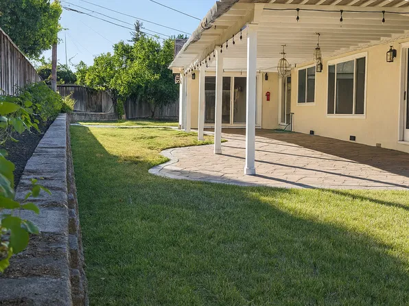 10541 Cypress Ct, Cupertino, CA 95014