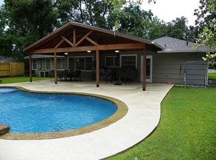 415 Kyle St, Sugar Land, TX 77478