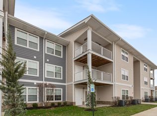5163 Jefferson Blvd UNIT 102, Louisville, KY 40219