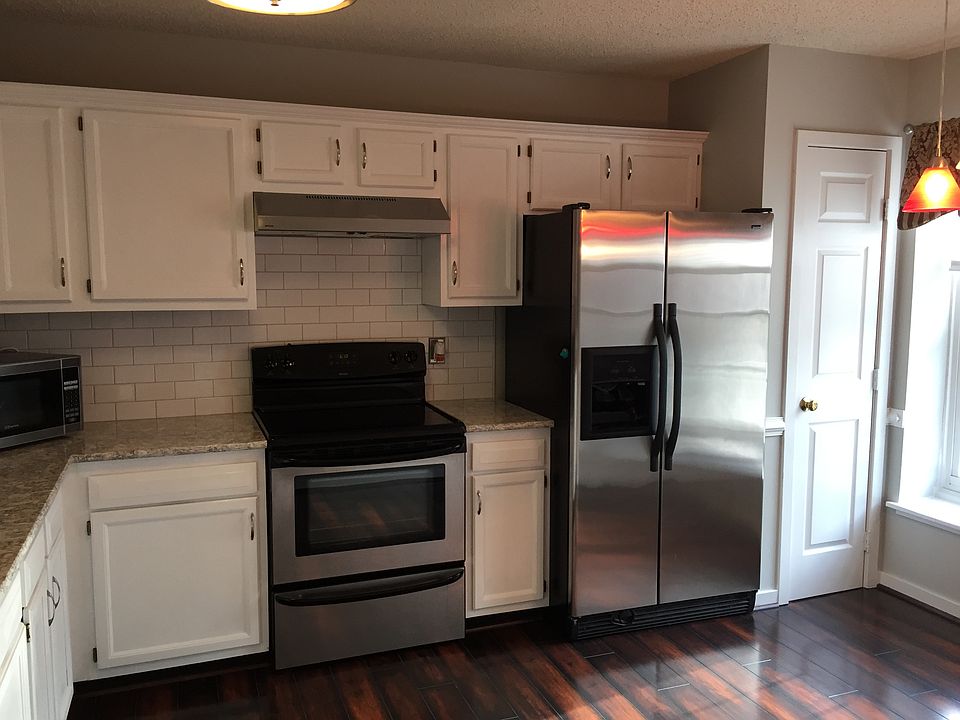 1st image of 6140 Rolling Forest Cir