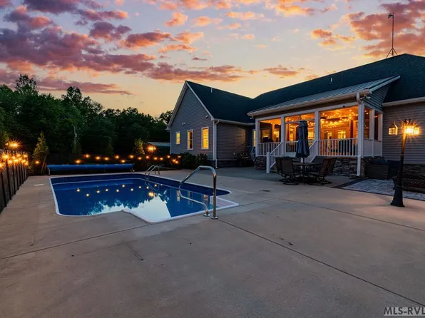 2650 Miles Creek Rd, South Hill, VA 23970