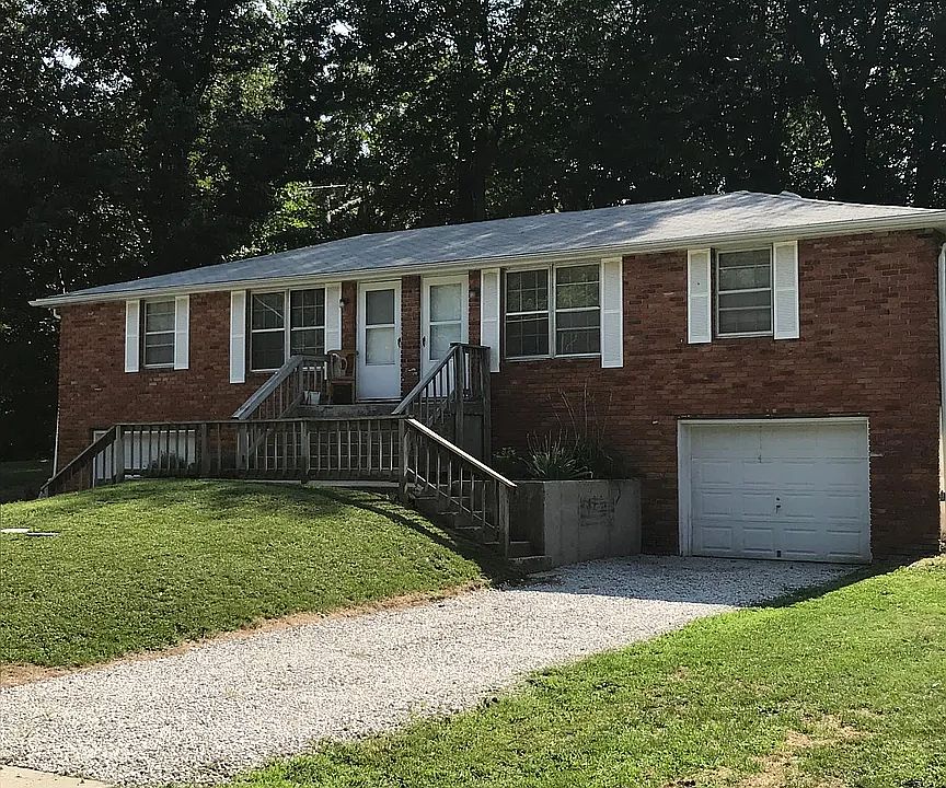 1st image of 5132 N Oakley Ave #5132