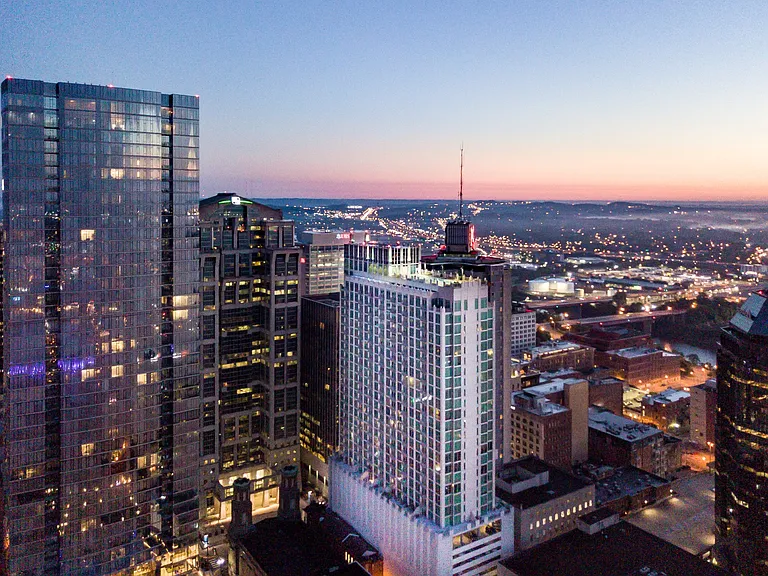 415 Church St #2107 — Photo 46