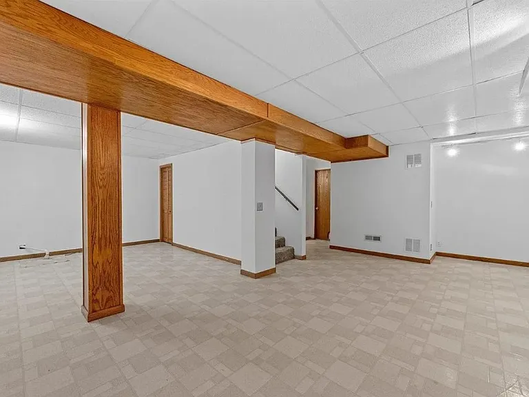 625 Durango Dr — Photo 14