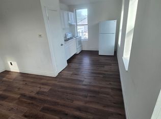 1223 W Main St APT B, Belleville, IL 62220