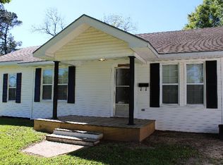 6669 32nd St, Groves, TX 77619