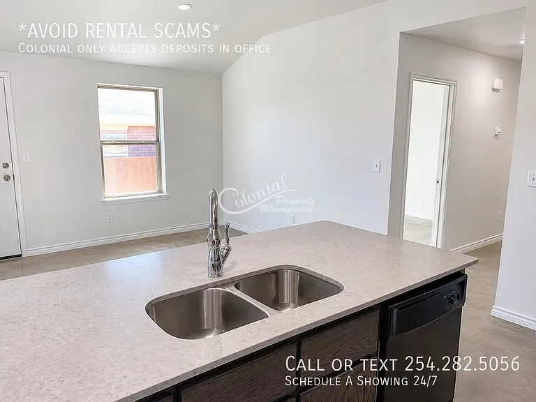 1808 Ponca Trce #A — Photo 4
