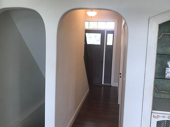 5th image of 70954 Claire Dr