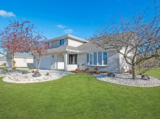 20235 W Lismore Cir, Frankfort, IL 60423