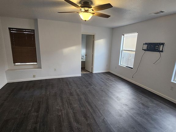 5th image of 3548 Lavender Meadows Dr NE