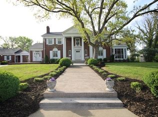 1002 W 9th St, Russellville, KY 42276