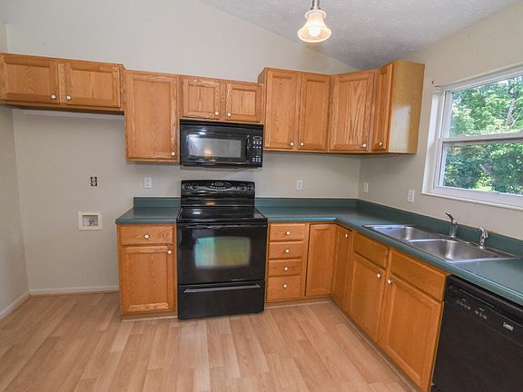 2nd image of 1338 Wingate Dr