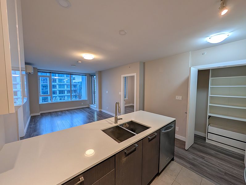 Richmond Apartment for rent - 2 Bedrooms — photo 2