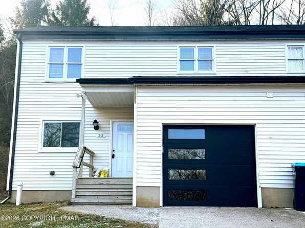 35 Brookeville Ter, Mount Pocono, PA 18344