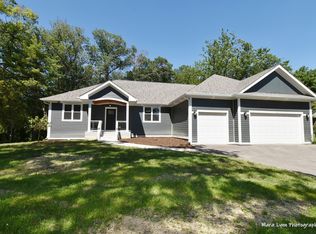 1122 Gulf Keys Rd, Elgin, IL 60120