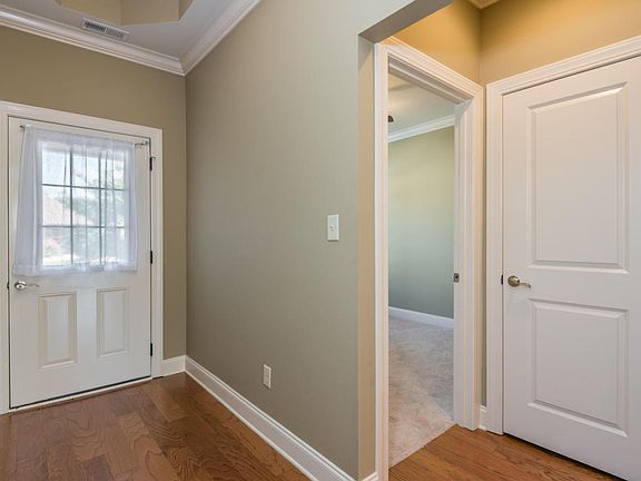 3rd image of 12040 Woodhollow Ln