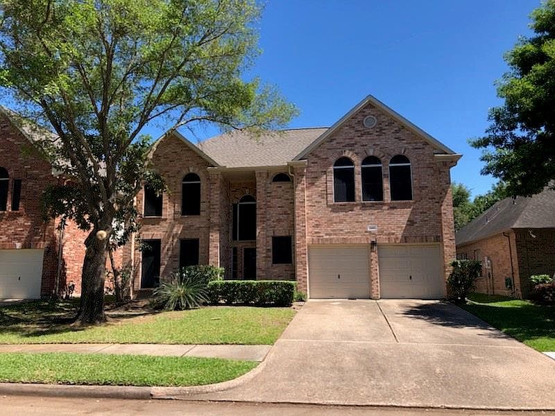1st image of 2107 Hickory Bay Ct