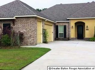 13154 Cypress Swamp Dr, Geismar, LA 70734