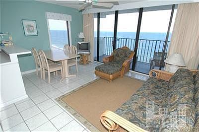 4th image of 1615 S Lake Park Boulevard #1001