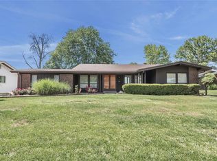 7487 Wagon Wheel Ln, Hazelwood, MO 63042