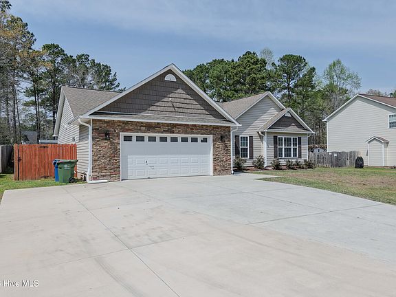 5th image of 709 Cattail Court